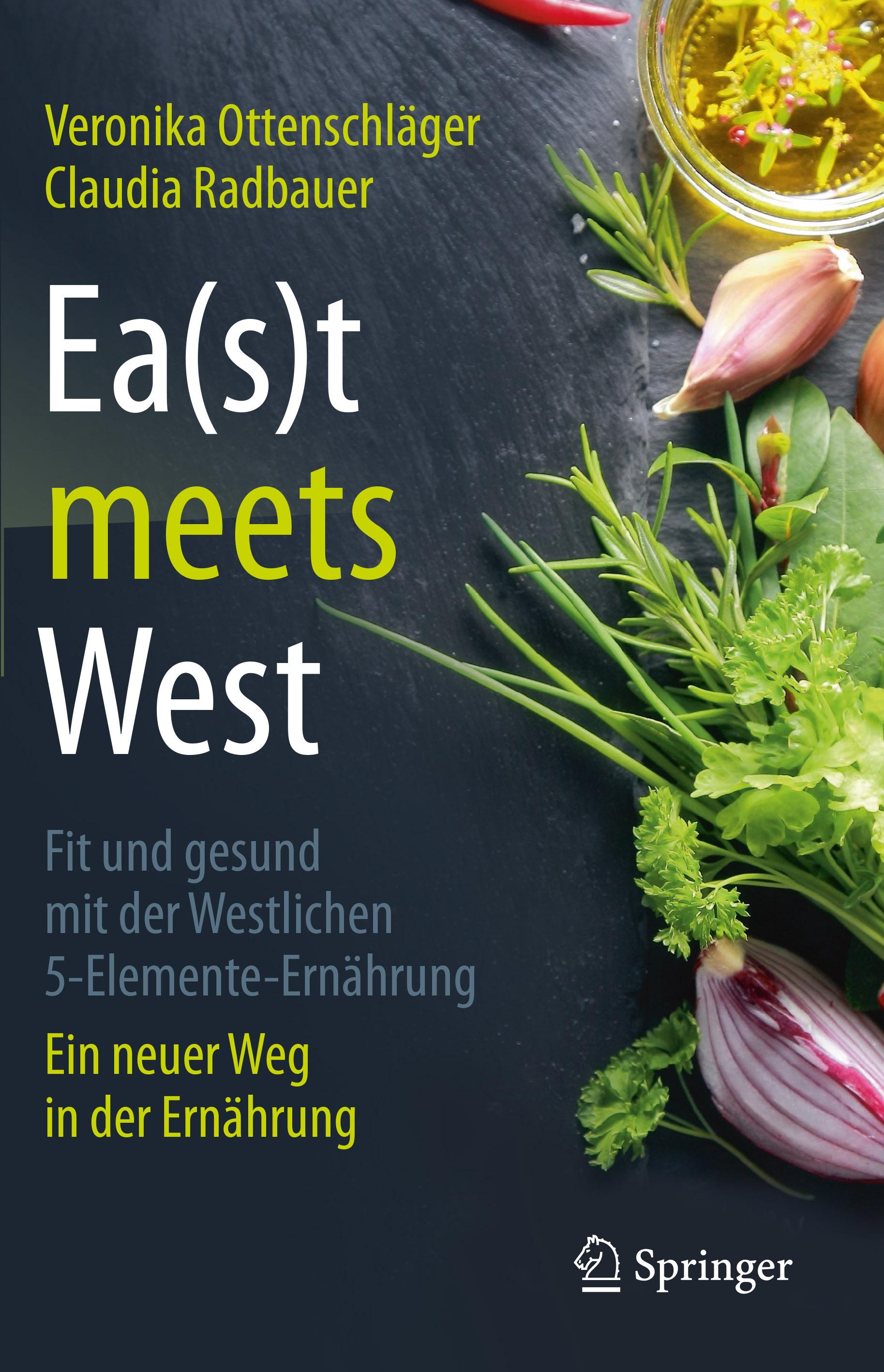 Stuwerviertler Ärztin präsentiert neues Buch „Ea(s)t meets West“