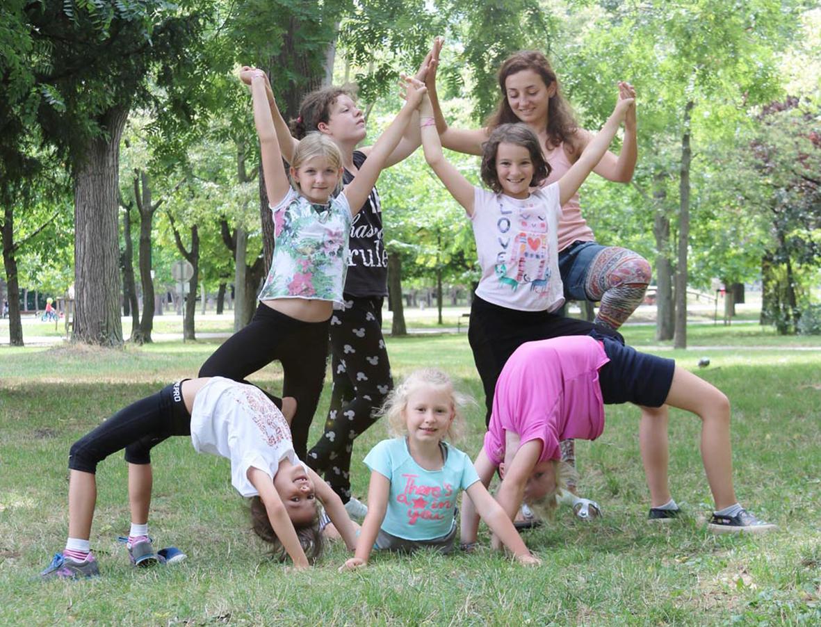 Sommerprogramm für Kinder: Yoga in der Praterfee